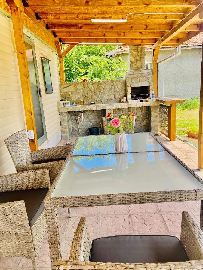 Caravans 10 Min To Tsonevo Lake & 35 Min To Black Sea Esterno foto