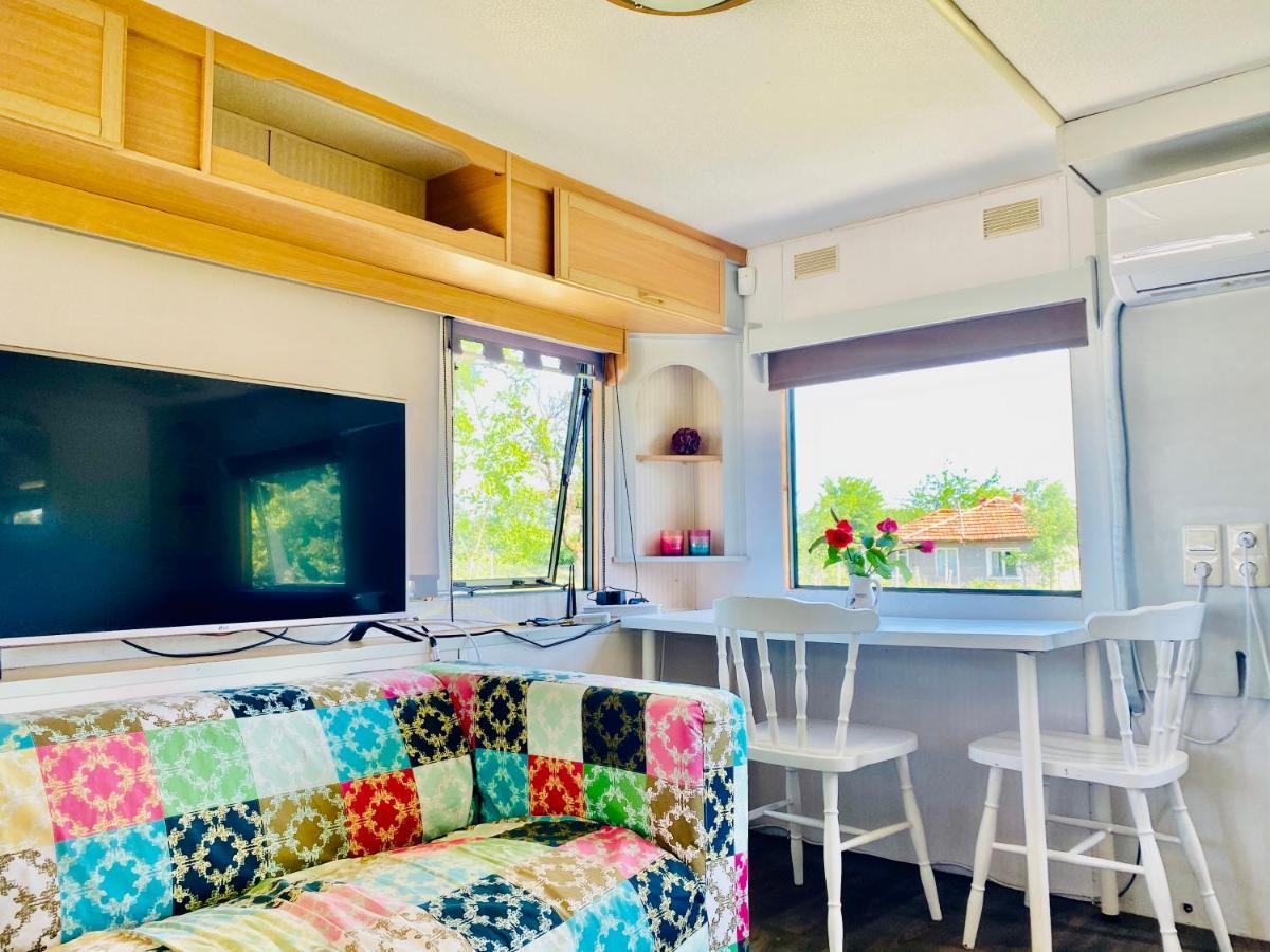 Caravans 10 Min To Tsonevo Lake & 35 Min To Black Sea Esterno foto